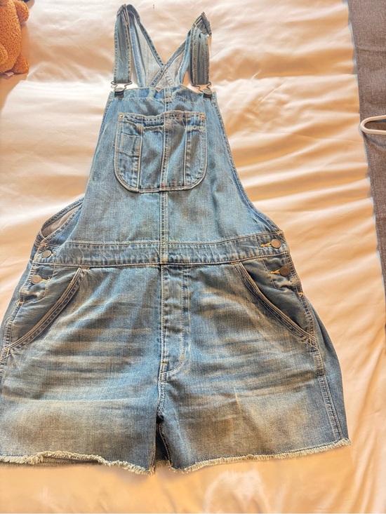 American Eagle Outfitters Denim - Light Wash Denim Short Overalls